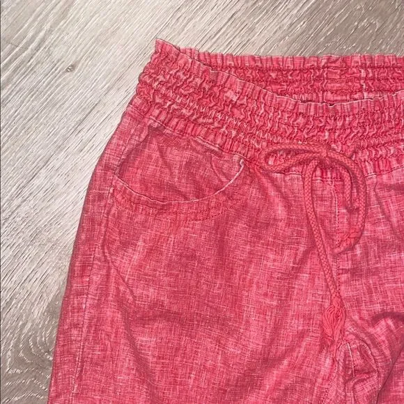 Freestyle Revolution Red Smocked Waist Linen Pants - Picture 2 of 9